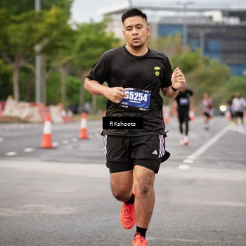 Runner Photo 5473834
