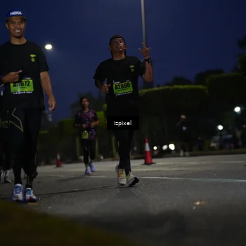 Runner Photo 5473838