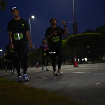 Runner Photo 5473868