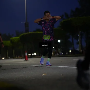 Runner Photo 5473877