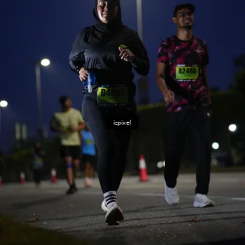 Runner Photo 5473995