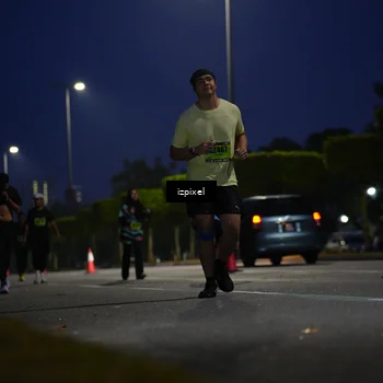 Runner Photo 5474021