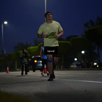 Runner Photo 5474041