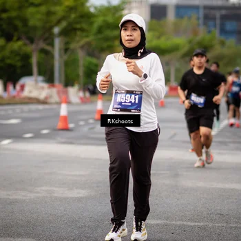 Runner Photo 5474043