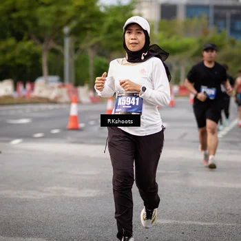 Runner Photo 5474048