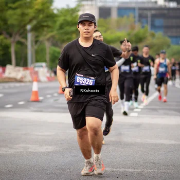 Runner Photo 5474056