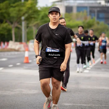Runner Photo 5474068