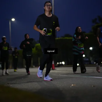 Runner Photo 5474086