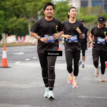 Runner Photo 5474087