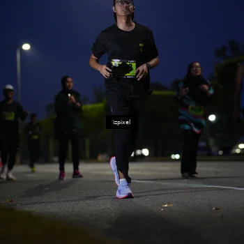 Runner Photo 5474104