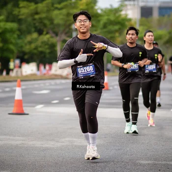 Runner Photo 5474112