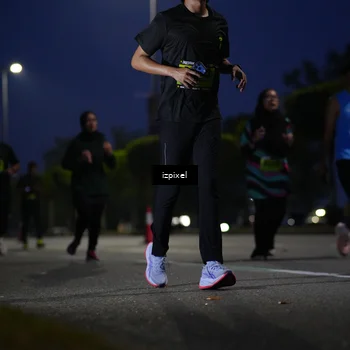 Runner Photo 5474116