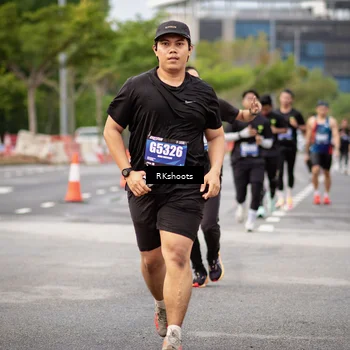 Runner Photo 5474134
