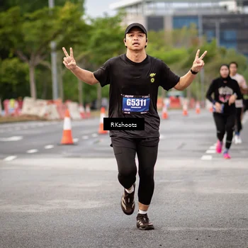 Runner Photo 5474142