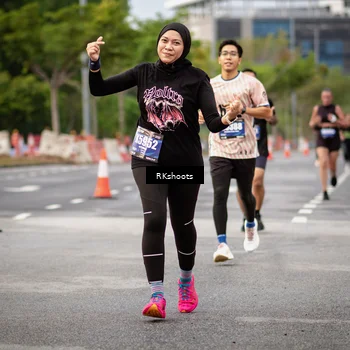 Runner Photo 5474151
