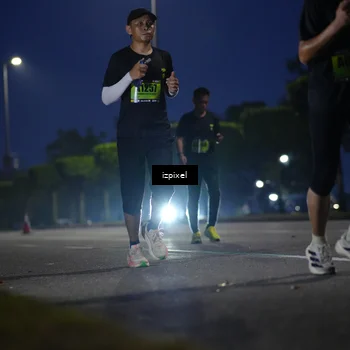 Runner Photo 5474236