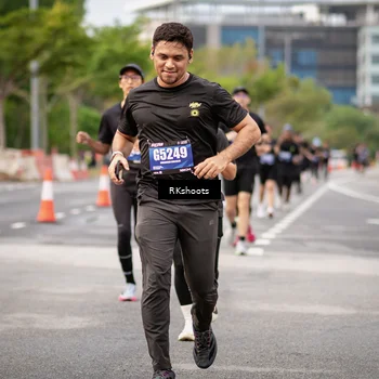 Runner Photo 5474252