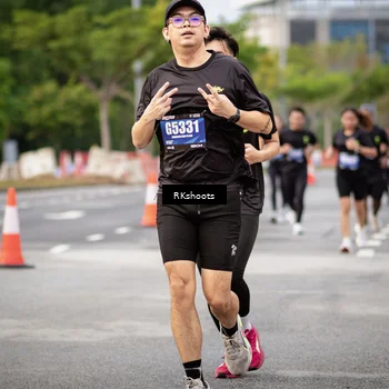 Runner Photo 5474263