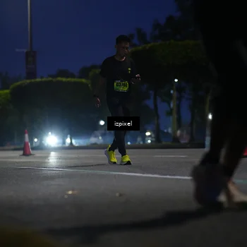 Runner Photo 5474307