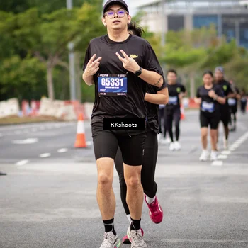Runner Photo 5474343