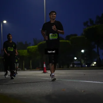 Runner Photo 5474416