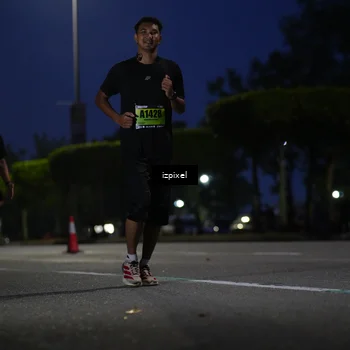Runner Photo 5474419