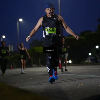 Runner Photo 5474478