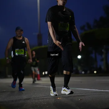 Runner Photo 5474479