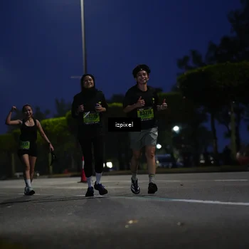 Runner Photo 5474508