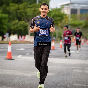 Runner Photo 5474611