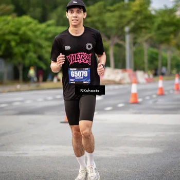 Runner Photo 5474663