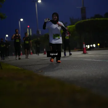 Runner Photo 5474693