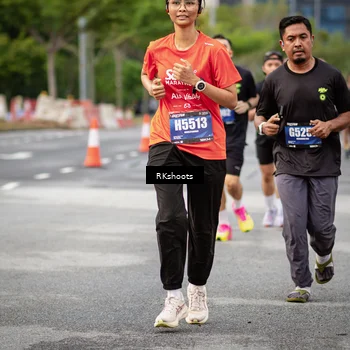 Runner Photo 5474785