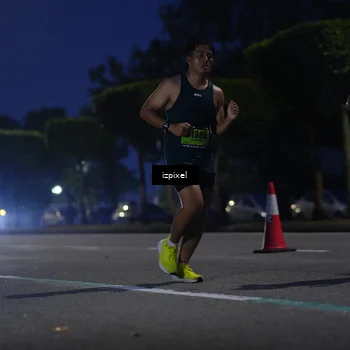 Runner Photo 5474805