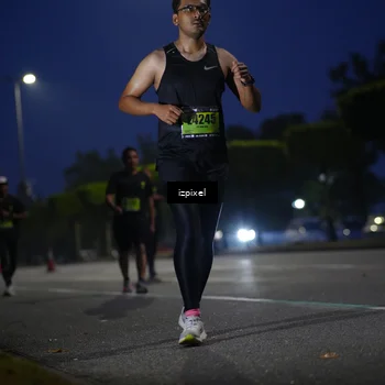 Runner Photo 5474828