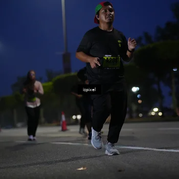 Runner Photo 5475177