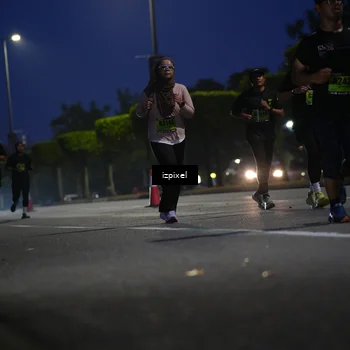 Runner Photo 5475286