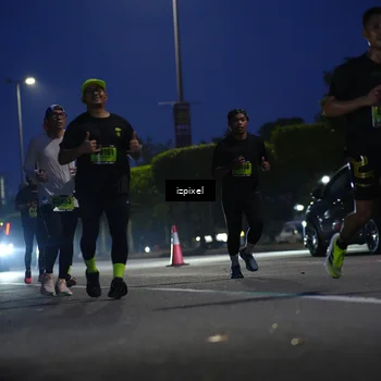 Runner Photo 5475366