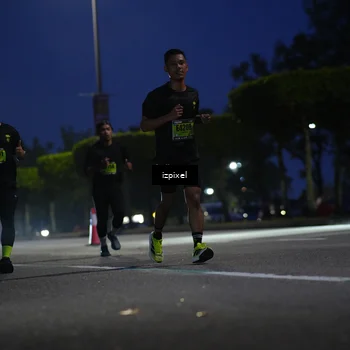 Runner Photo 5475386