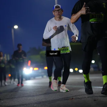 Runner Photo 5475494