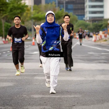 Runner Photo 5475495