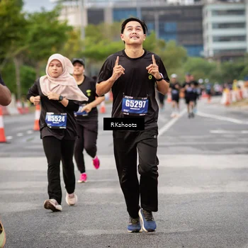 Runner Photo 5475550