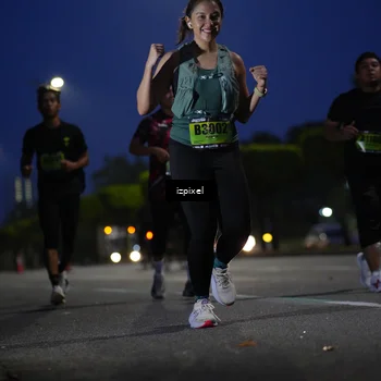 Runner Photo 5475592