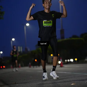 Runner Photo 5475639