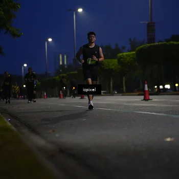 Runner Photo 5475642