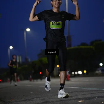 Runner Photo 5475646