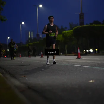 Runner Photo 5475659