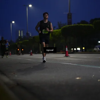 Runner Photo 5475674
