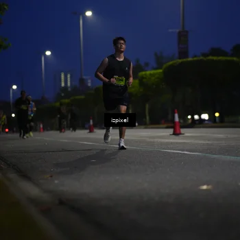 Runner Photo 5475689