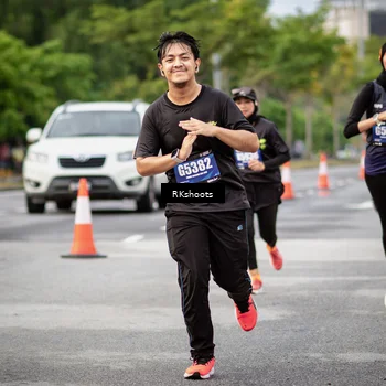 Runner Photo 5475741
